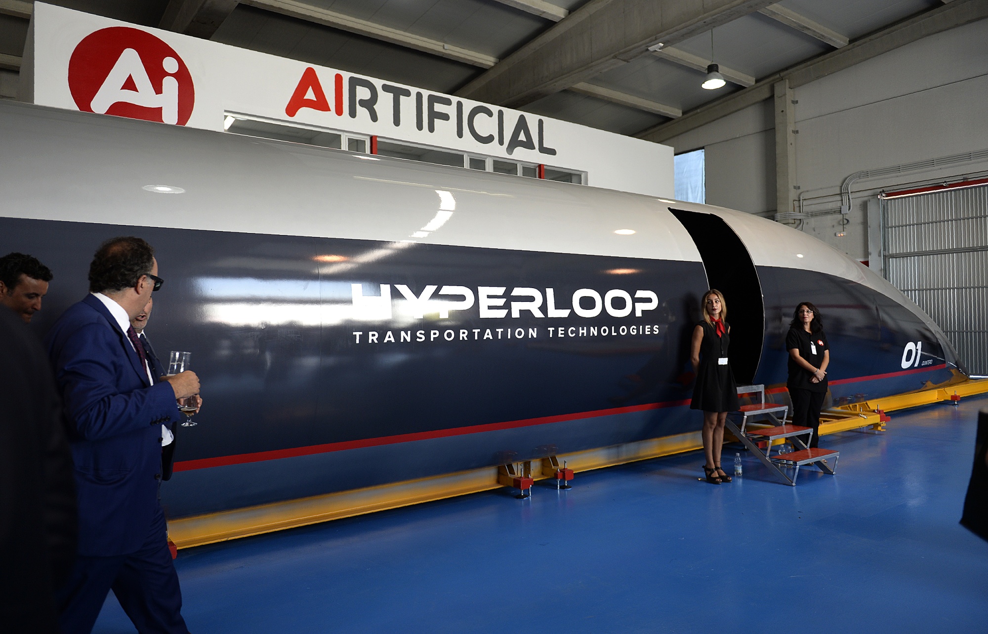 Elon Musk’s Hyperloop Vision Hits a Dead End, Here’s Why?