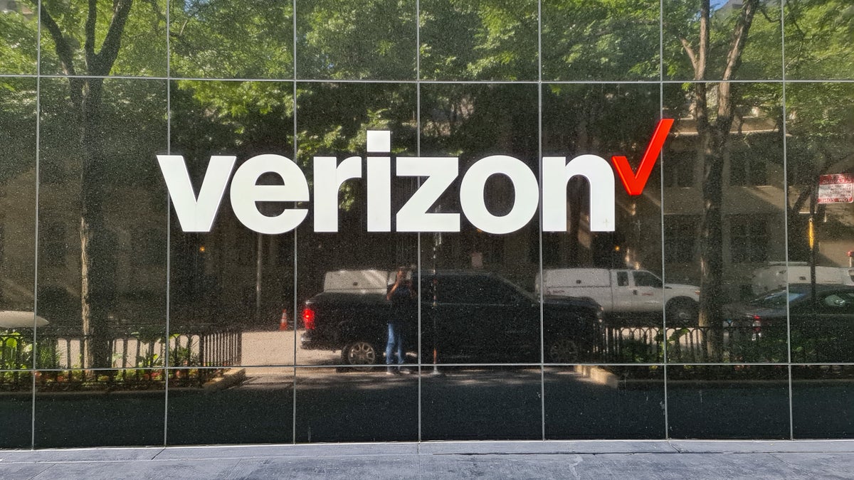 Millions of Verizon Subscribers in Trouble As Old AutoPay System Doesn’t Gurantee the $10 Discount Anymore