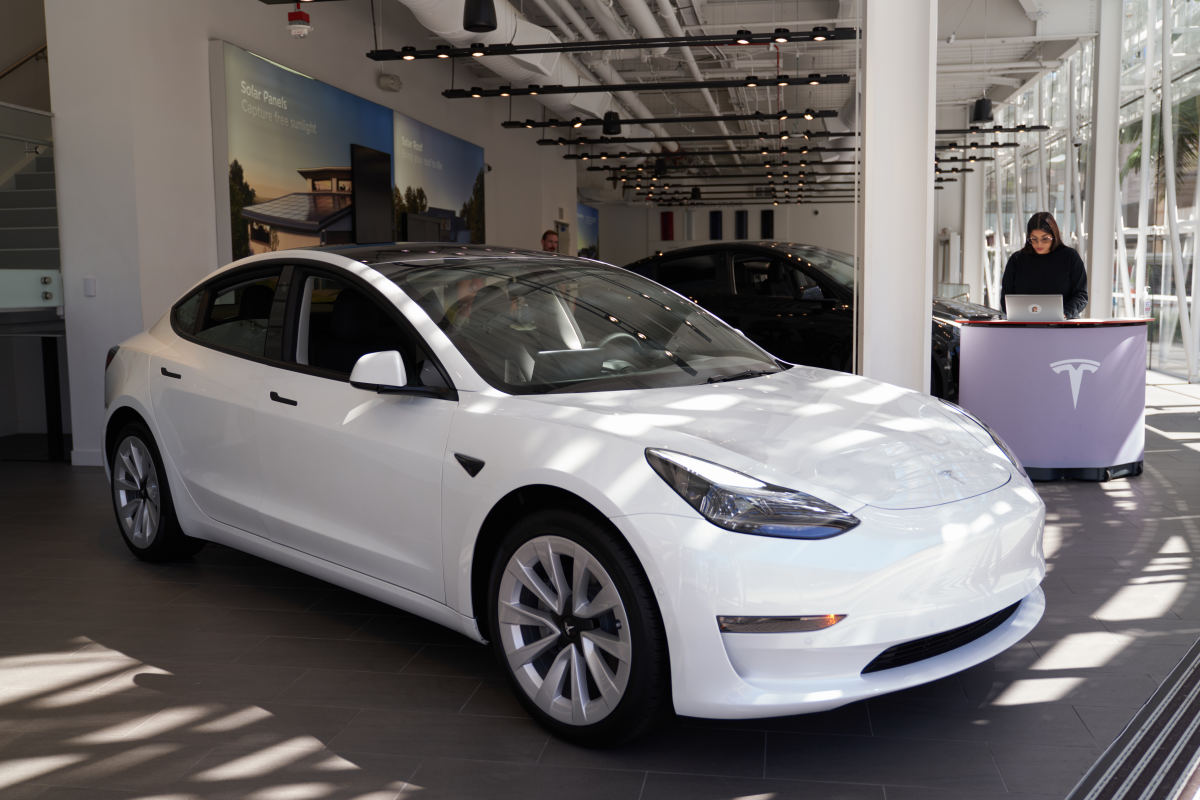 Crafty Fix to Tesla's Big Problem: How One Etsy Shop Is Making New Cars Better