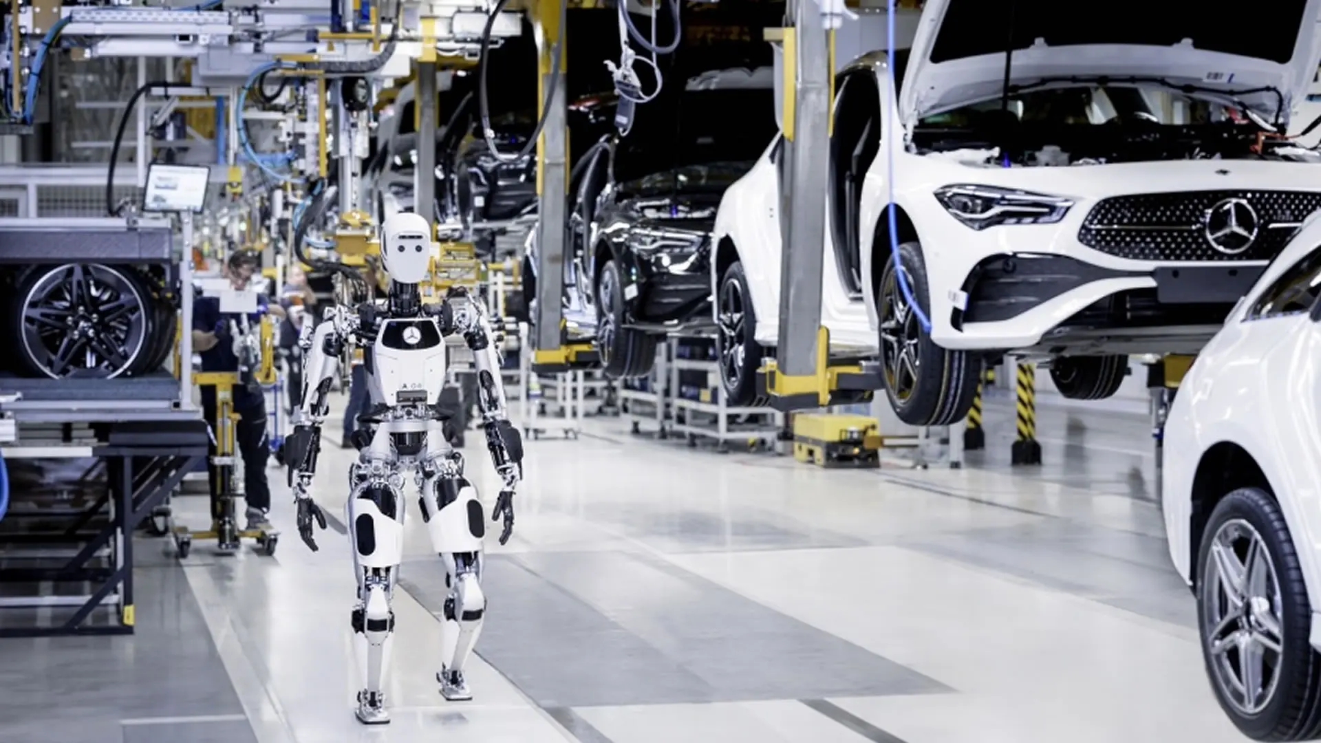 Mercedes Teams Up With Robots: How Apollo Bots Are Changing Car Factories Forever