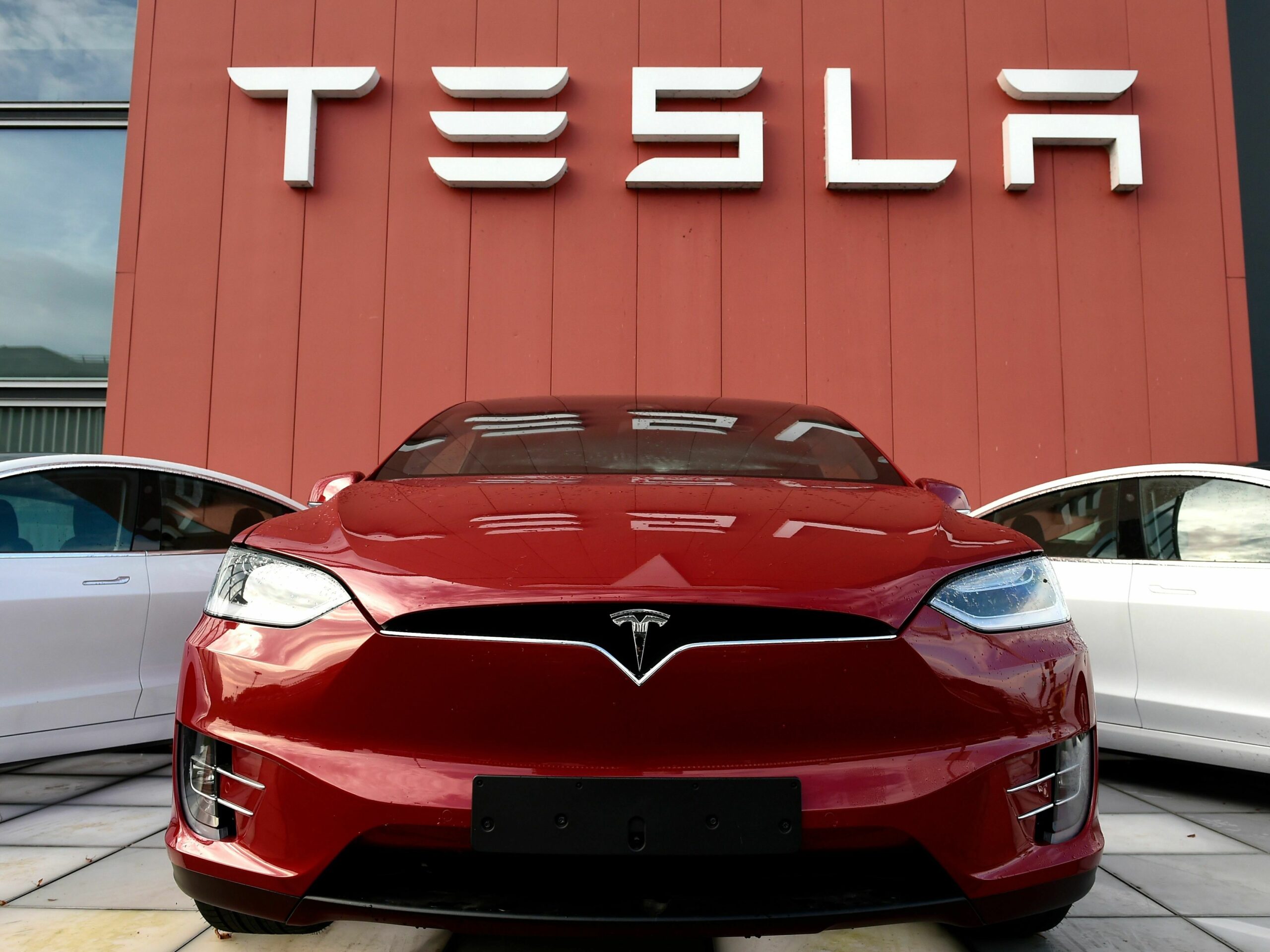 Tesla Is Aiming for a Feature for the Future Called “Zero Service”