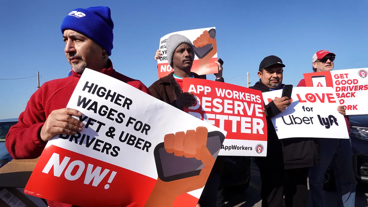 Minneapolis Faces Uber & Lyft Exit: How the Big Wage Hike Debate Impacts City's Rides and Drivers