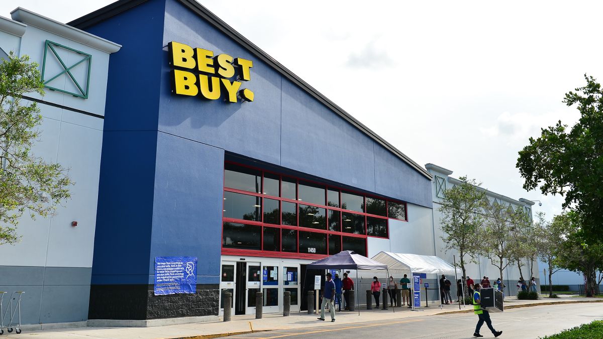 Best Buy’s Prolonged Sales Slump on High-Ticket Electronic Items