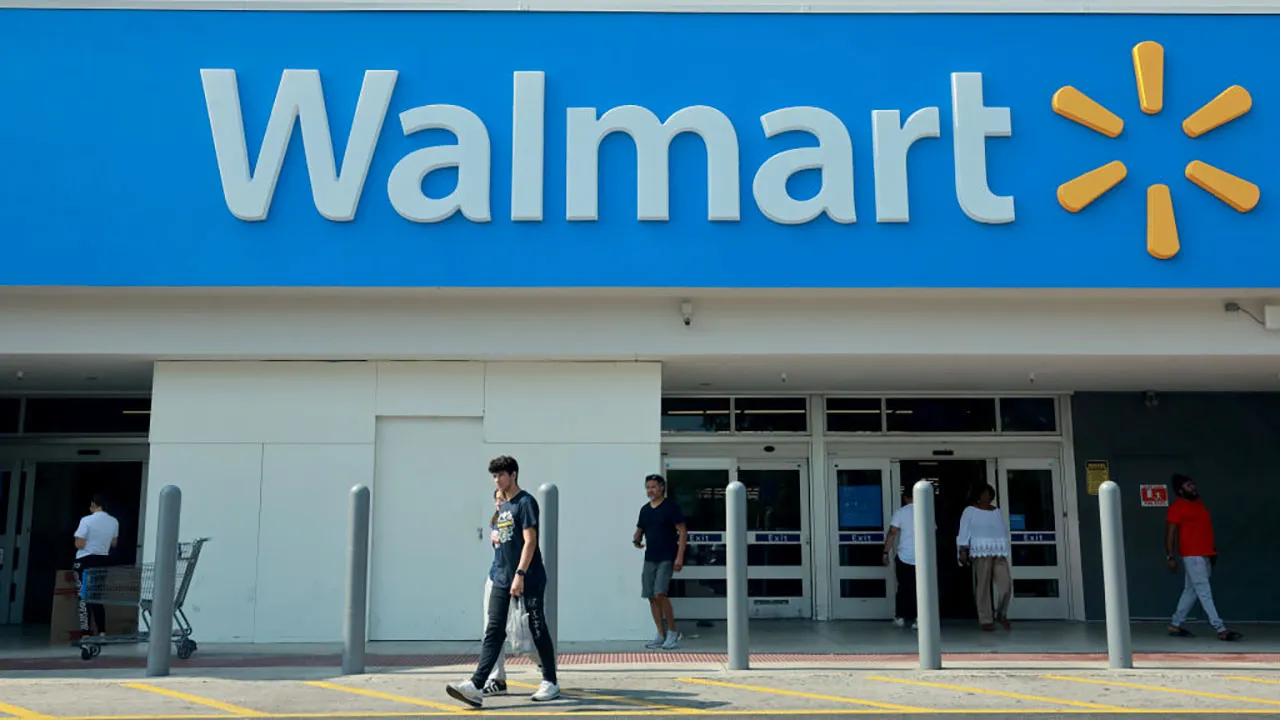 Big Changes at Walmart: Hundreds of Bay Area Jobs Cut as Employees Face Move or Leave Decision