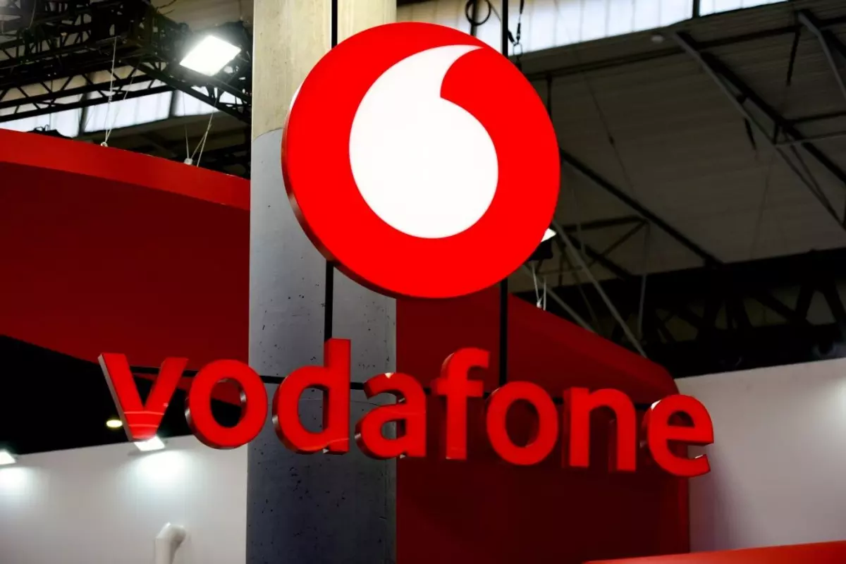 Big Changes for Vodafone Why Millions Might Switch and What’s New with Your Internet Speeds--