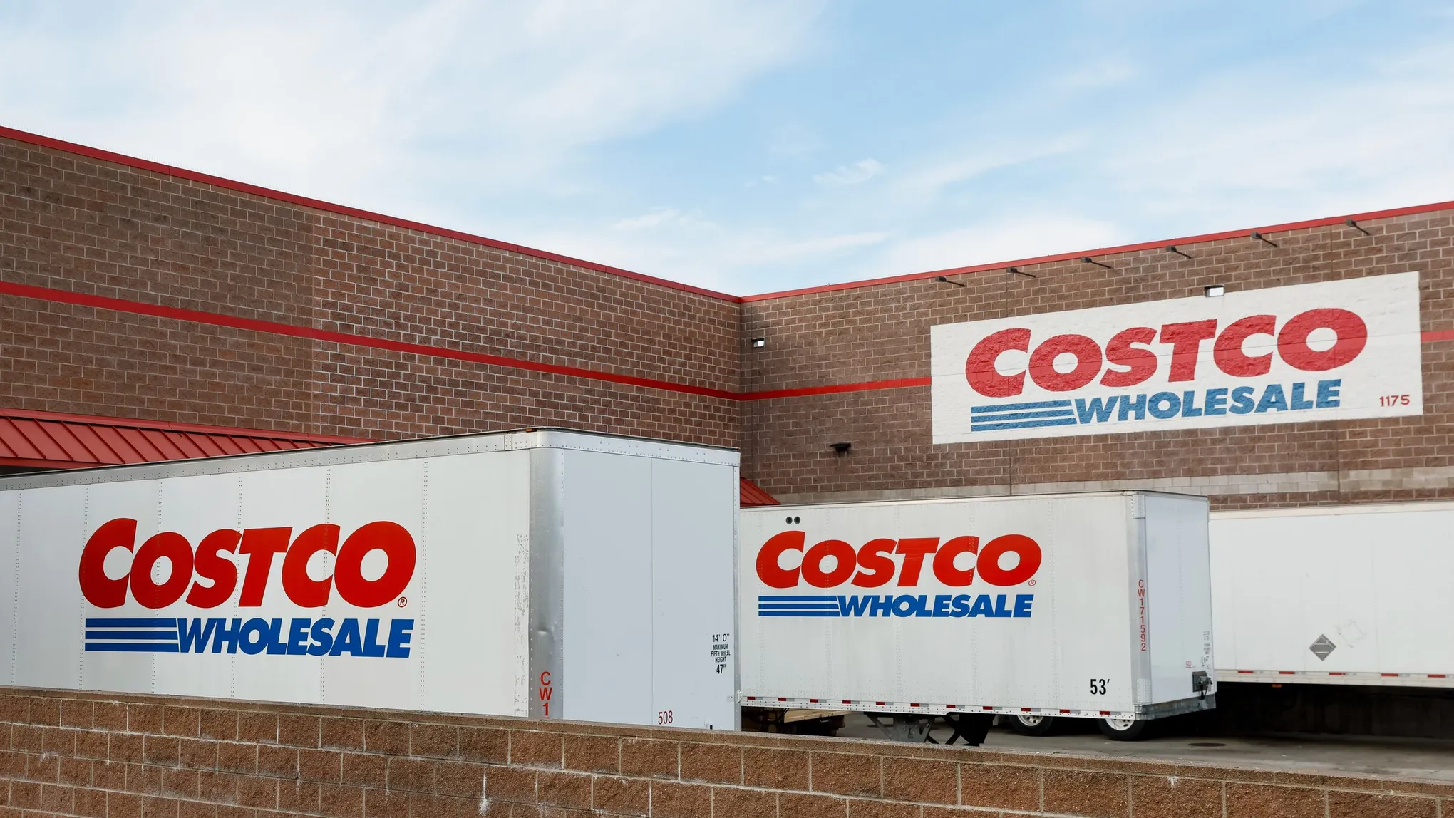 Costco’s Abrupt Price Spike in Gas and Olive Oil Costs Surprised Buyers, but the $1.50 Hot Dog Remained Unaltered