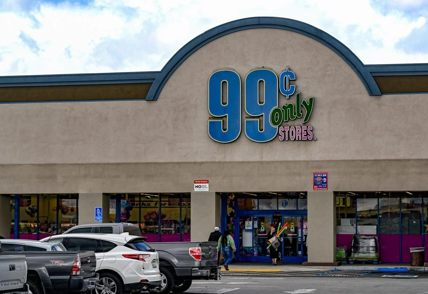 Dollar Tree Takes Over 99 Cents Only Stores: A New Chapter Begins on the West Coast