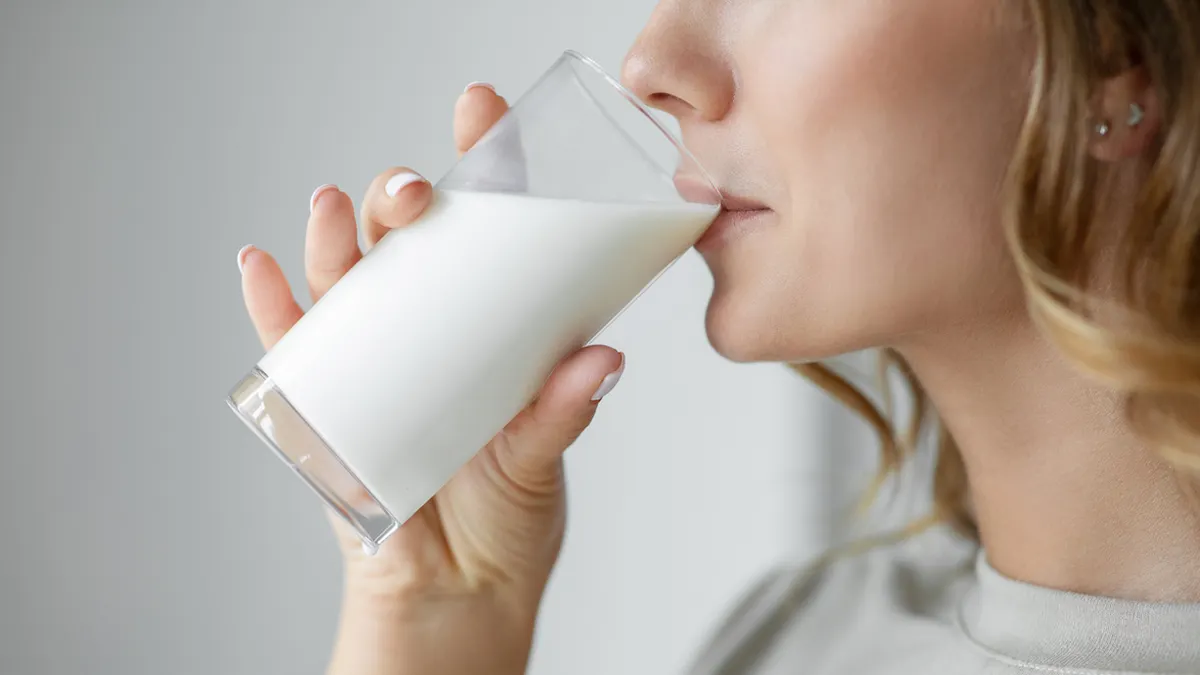 Is Your Milk Safe? New Findings Show Bird Flu Virus in Dairy Products Across the US