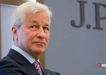 Jamie Dimon Predicts Tough Times Ahead: What a Stagflation Threat Means for Your Wallet