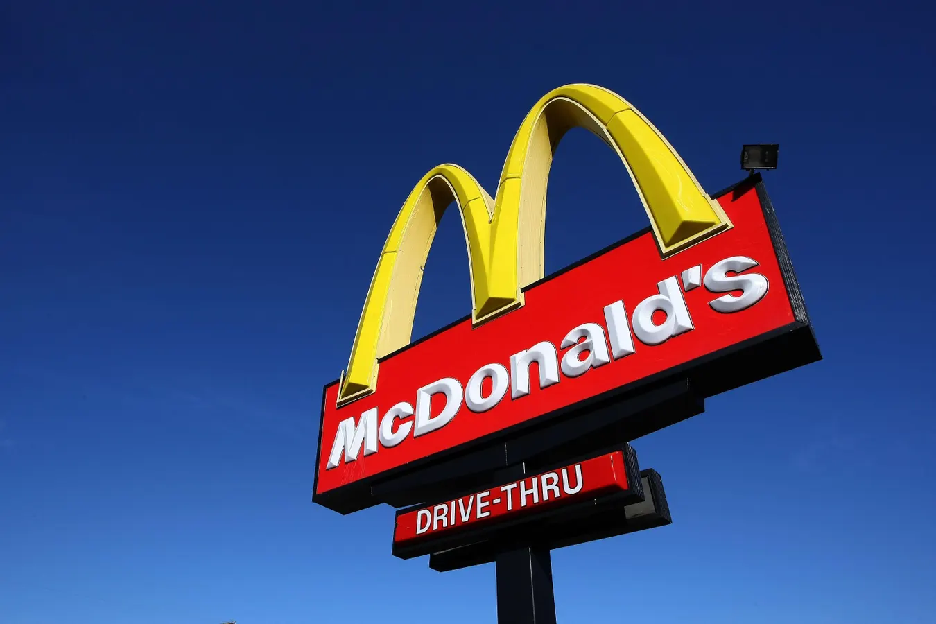 McDonald’s Latest Surprise: Juicier, Bigger Burgers Hit the Menu This Year