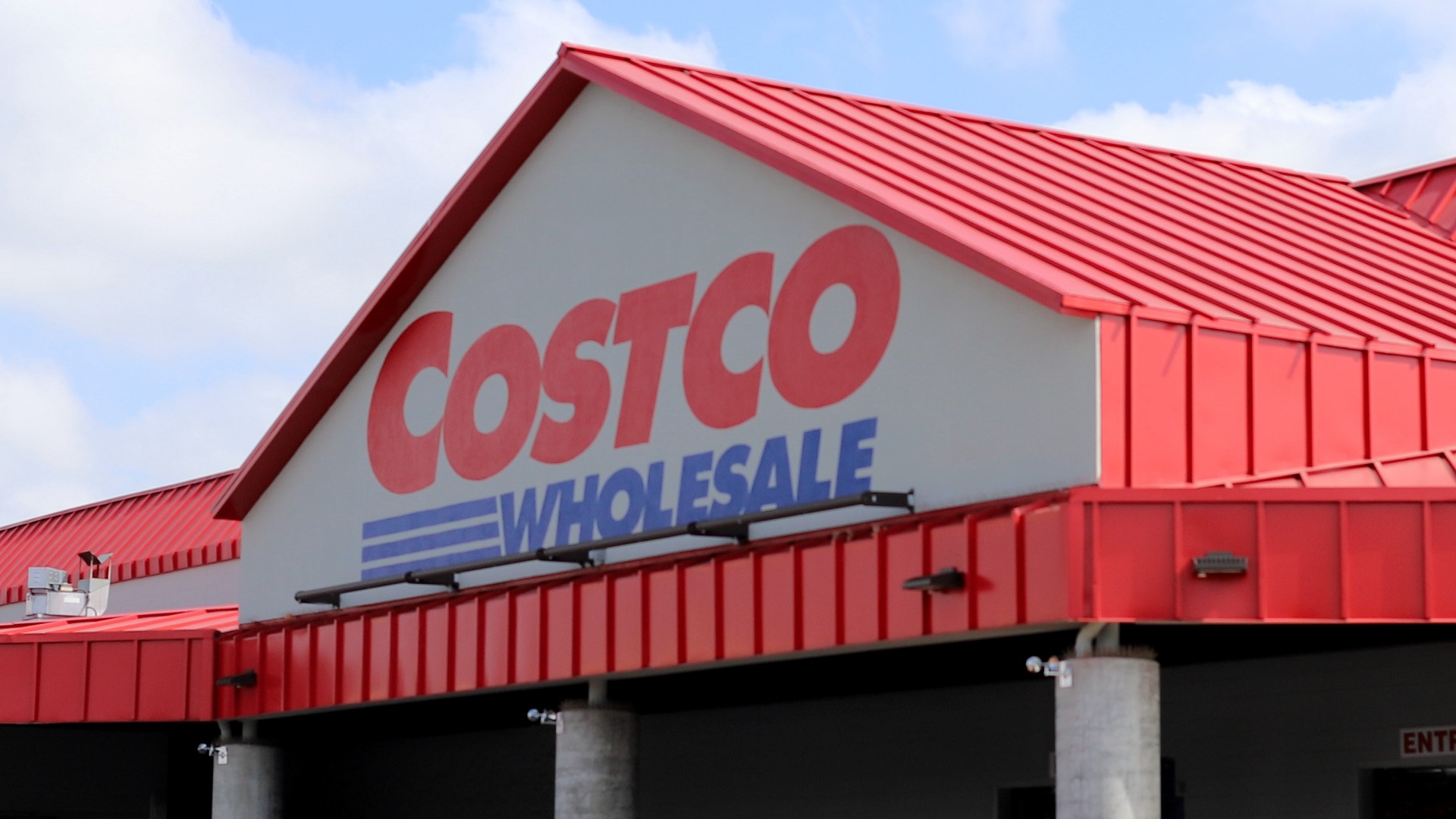 Memorial Day Update Costco to Close All Stores Nationwide, What Shoppers Need to Know-----