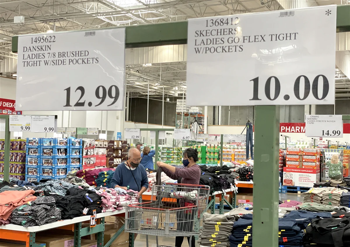 Costco Will Close All Shops for a Day in One Week, Forcing Members To Find Other Sources for Their Essentials