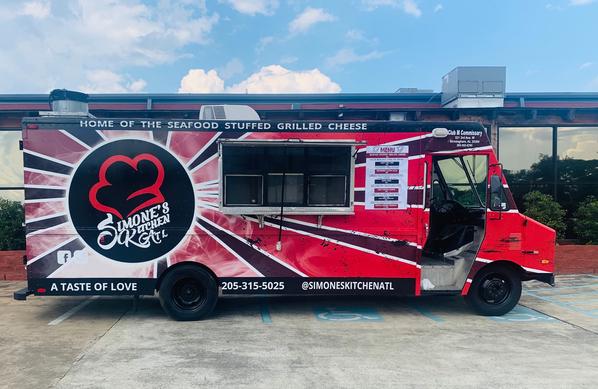 A Culinary Crisis: The Rise and Fall of America's Largest Food Truck Manufacturer