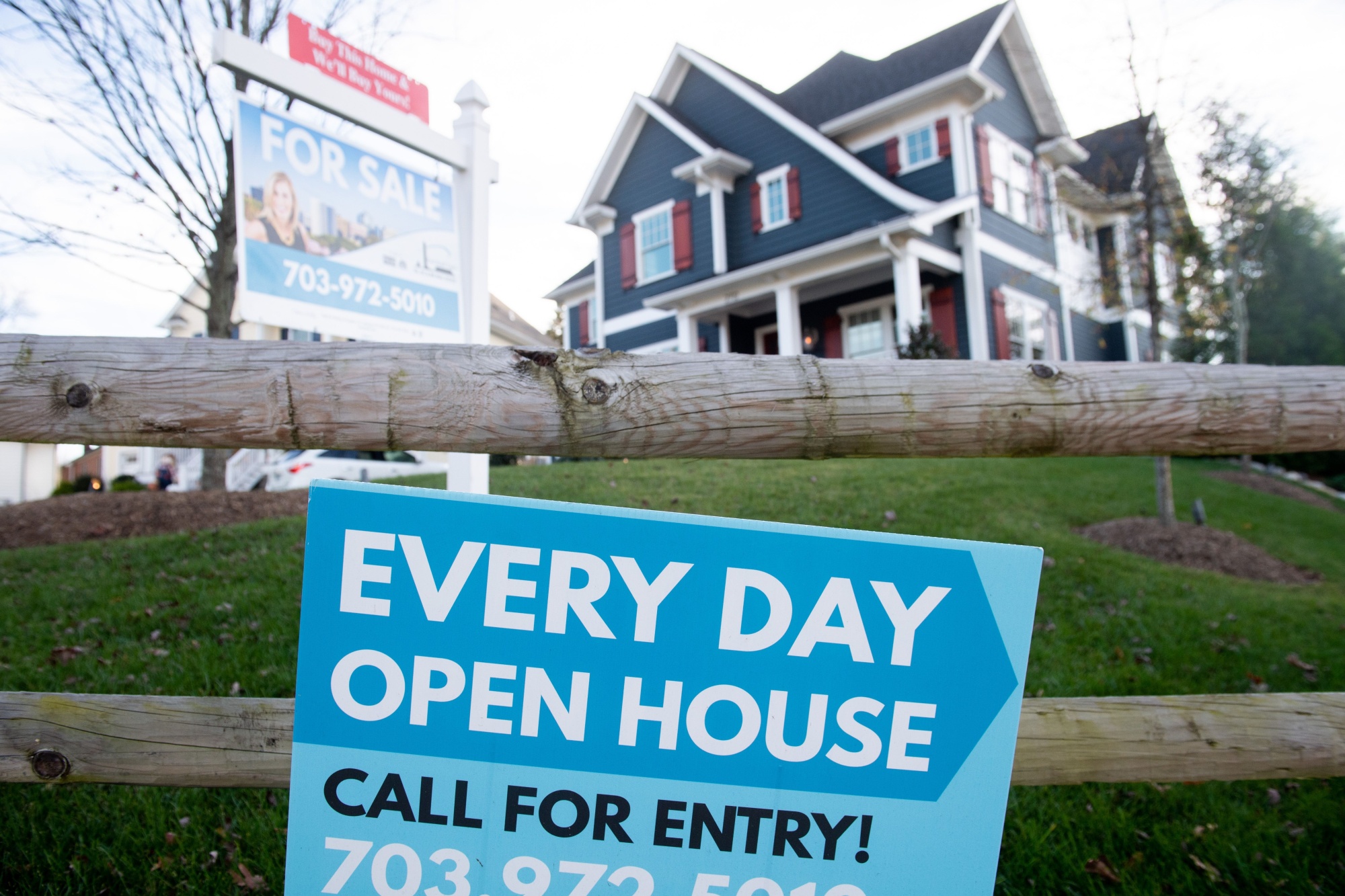 Skyrocketing Mortgage Rates: Why Thousands of U.S. Homeowners Could Face Doubled Payments Soon