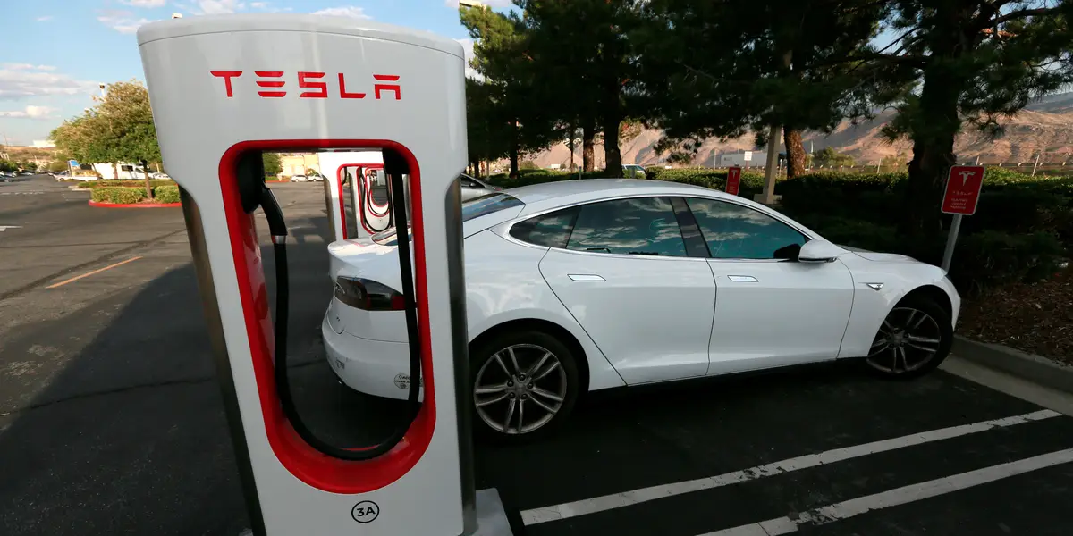 Tesla Drivers' Simple Hack: How a Damp Towel Can Speed Up Supercharger Sessions This Summer