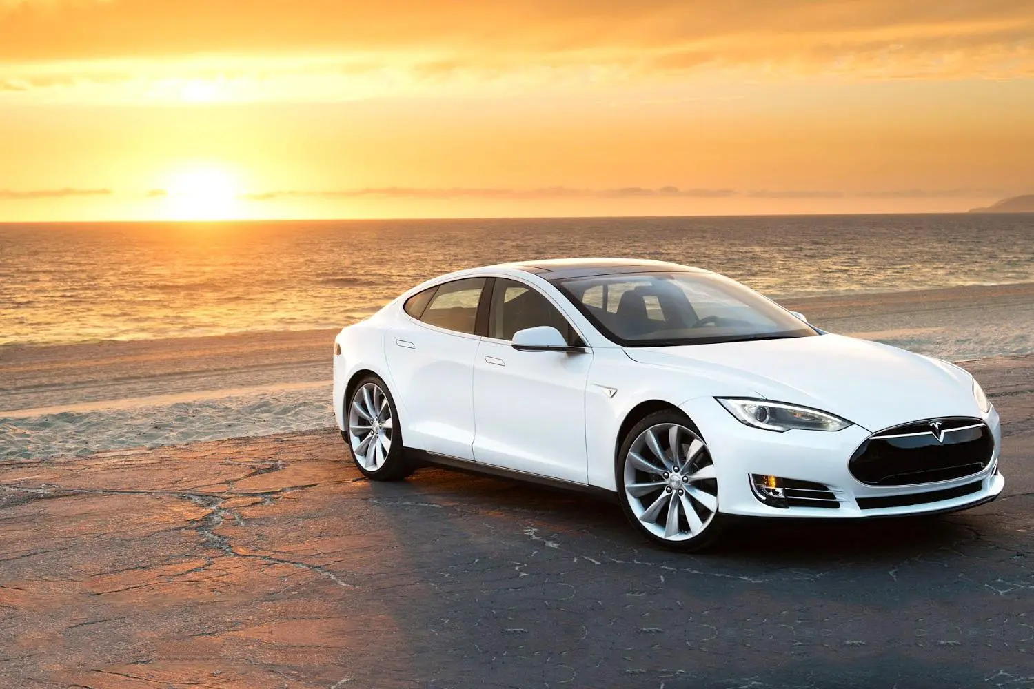 Tesla's Latest Report Shows How Your Electric Car is Saving the Planet--