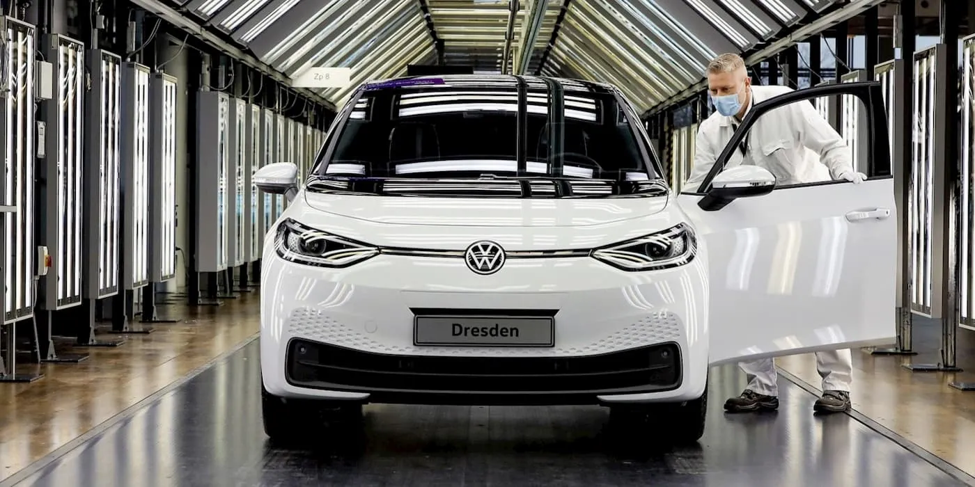 Volkswagen Puts Brakes on New Electric Sedan in U.S., Shifts Focus to Popular Hybrid Cars---