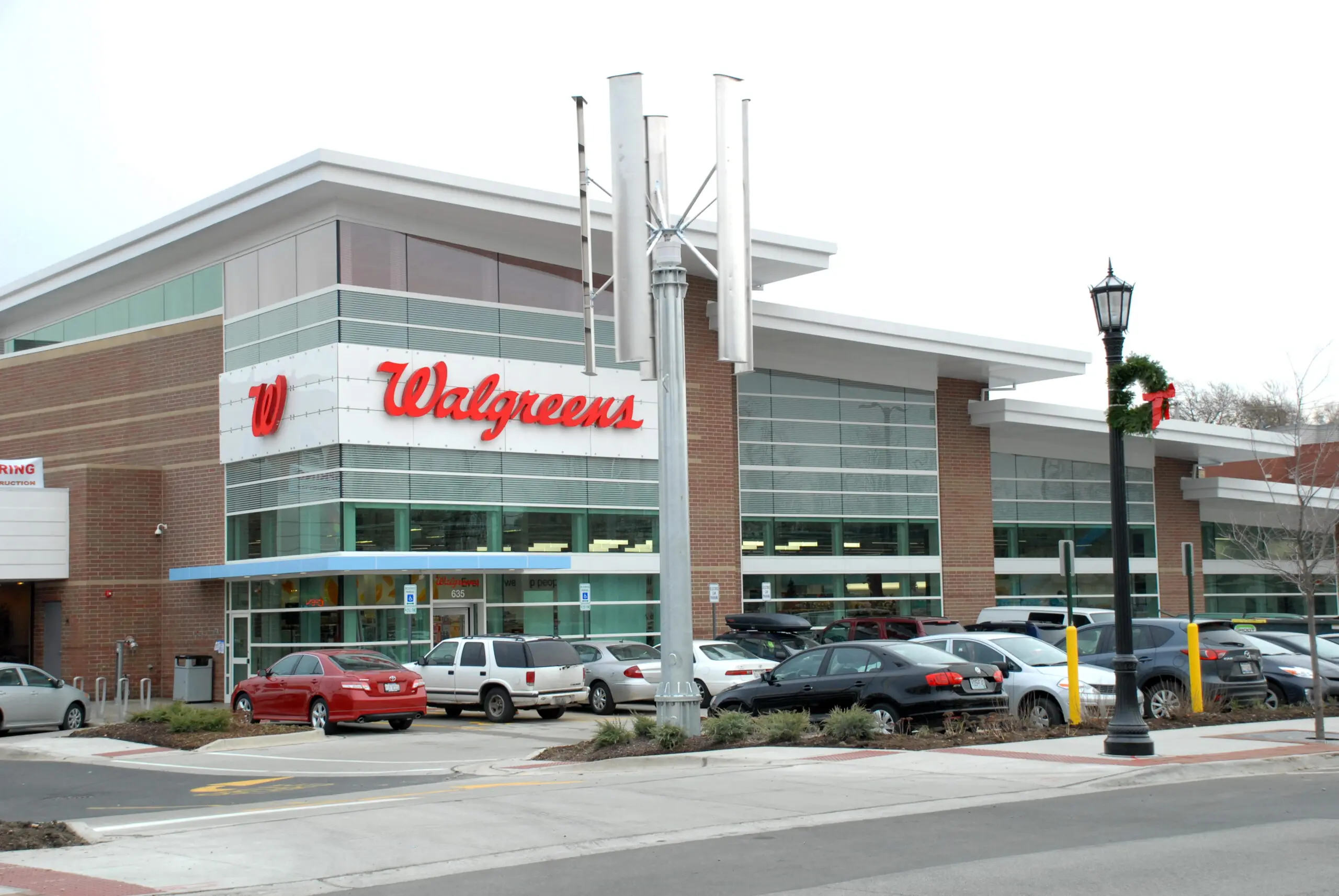 Walgreens Announces Nationwide Store Closures in 2024: What’s Driving the Change?