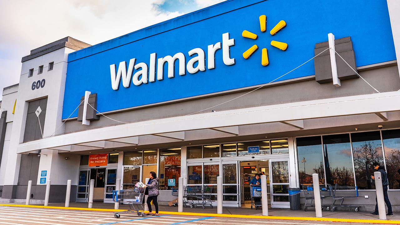 Walmart's Lucrative Leadership: Unveiling Store Manager Pay and Incentives