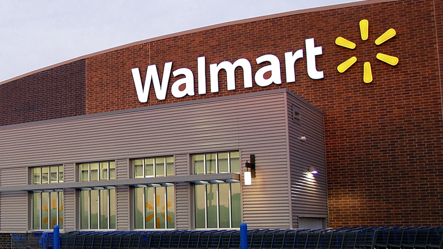 Walmart's Lucrative Leadership: Unveiling Store Manager Pay and Incentives