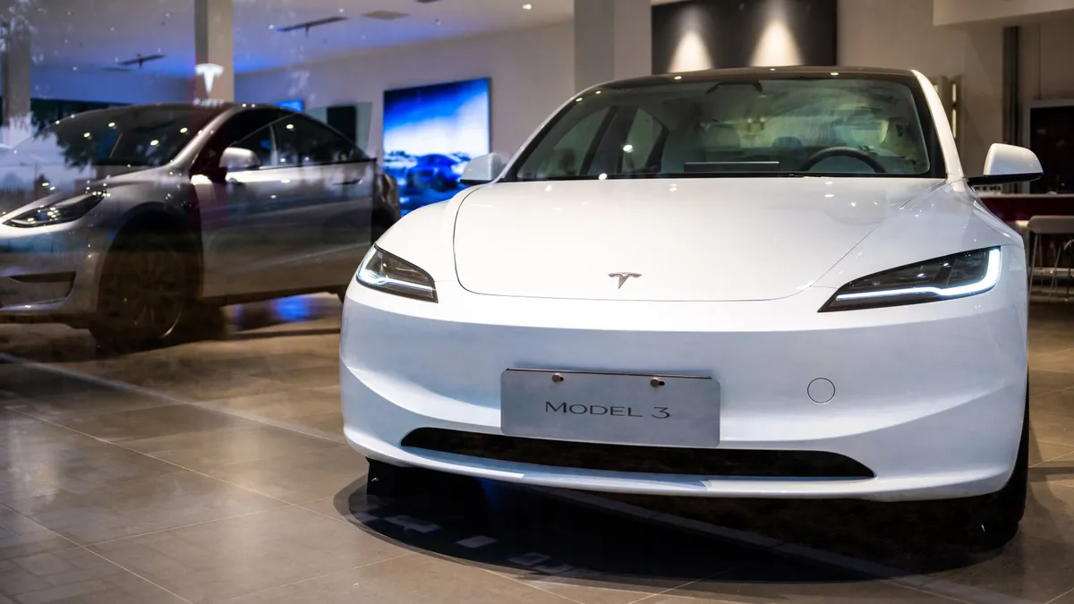 Why Are Teslas Still So Easy to Steal? Flaws in High-Tech Security Exposed!