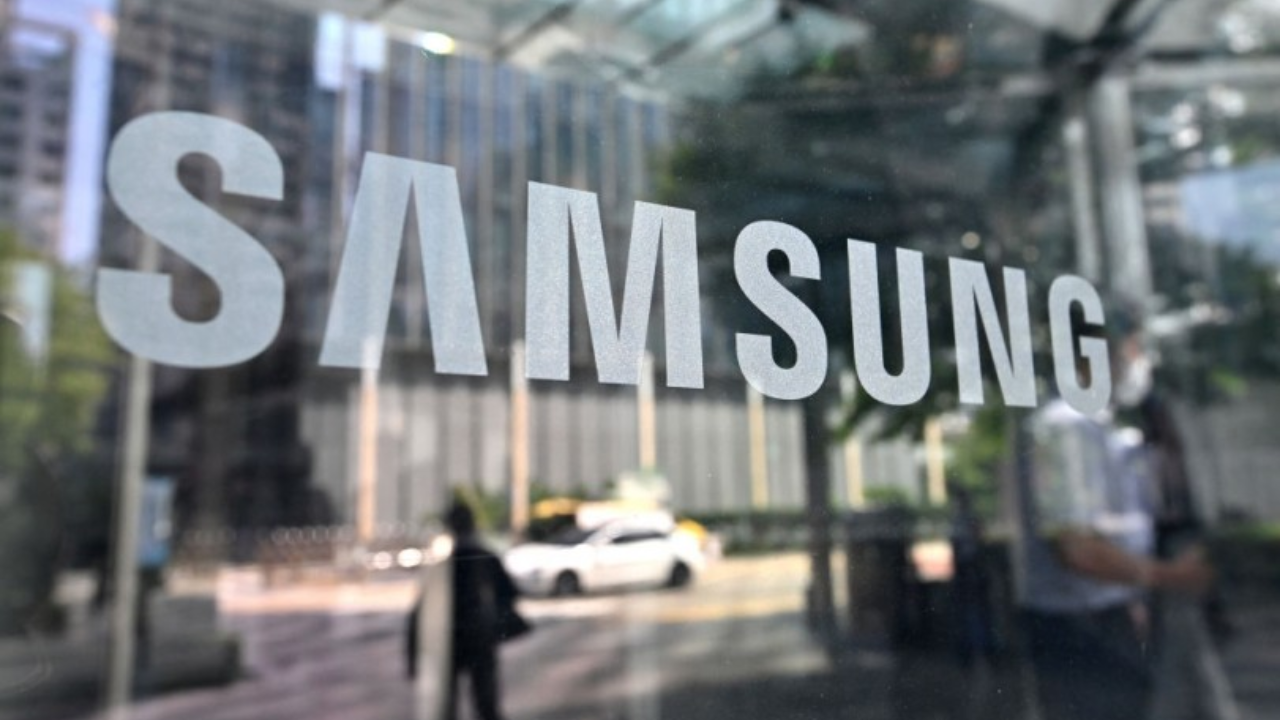 Why Samsung Is Making More Phones in China: A Look at Their Plan to Keep Prices Low