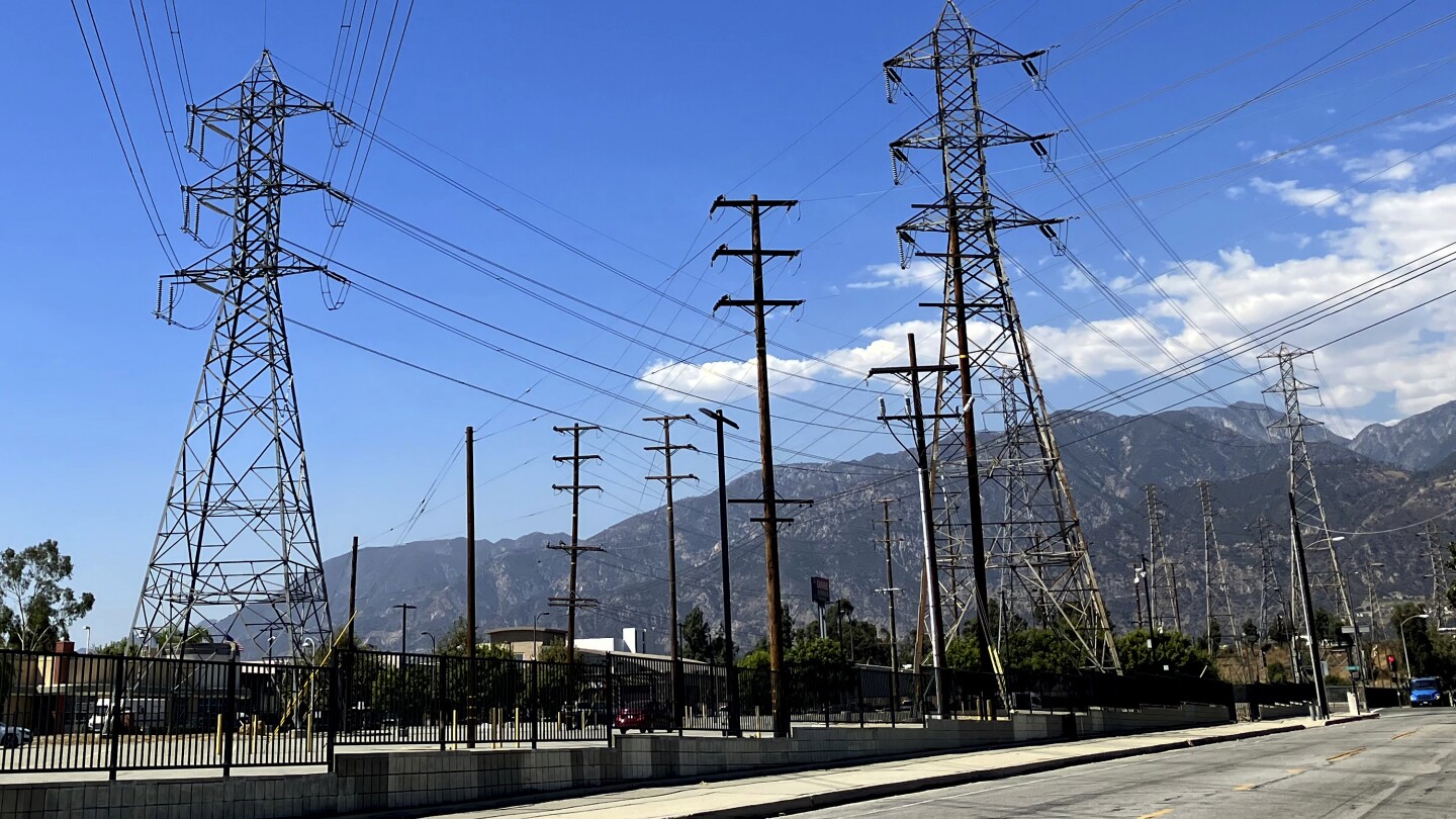 Why Your Electric Bill Might Go Up Even If You Use Less Power: California's New Rate Plan Explained