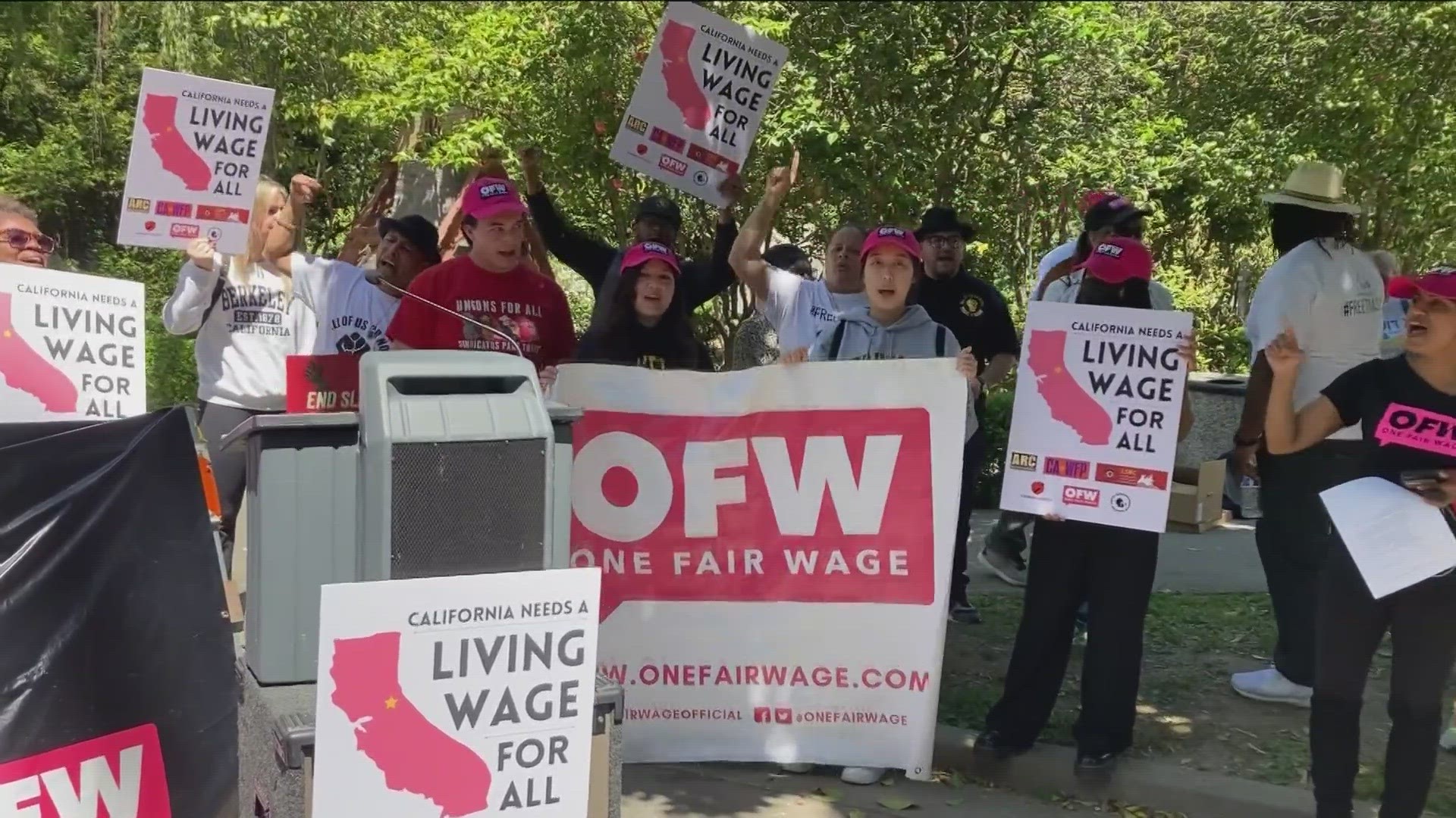 California's Wage Debate Heats Up: Workers Rally for $30 Minimum Amid Rising Costs