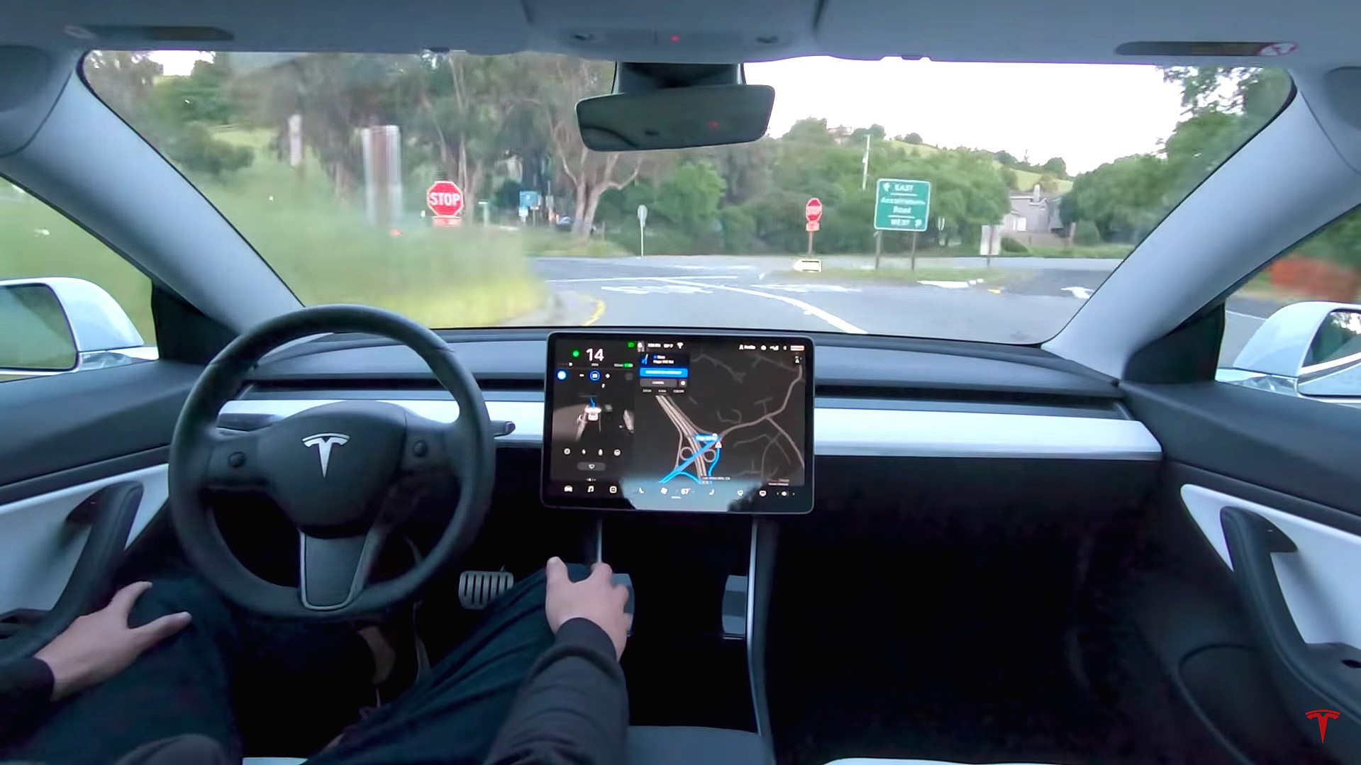 The Paradox of Tesla's Full Self-Driving Technology