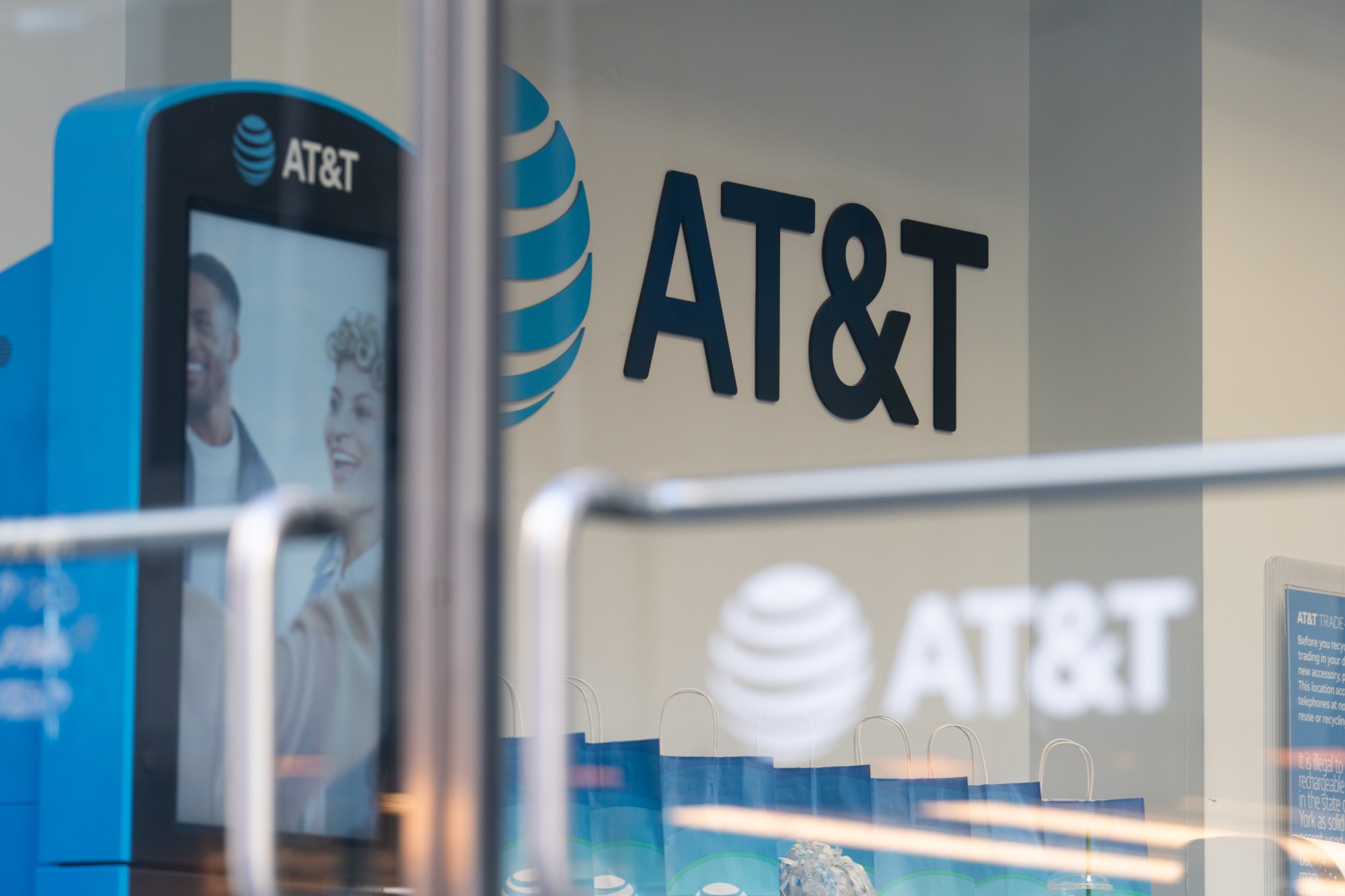 AT&T Quickly Fixes Nationwide Calling Glitch: What You Need to Know About the 7-Hour Service Disruption