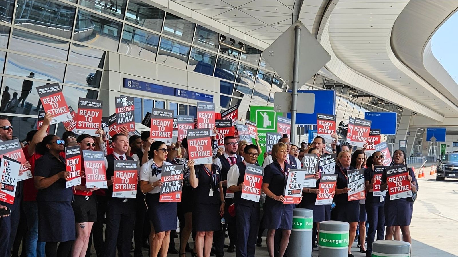 Turbulent Skies: American Airlines Flight Attendants Edge Closer to Strike Over Unresolved Pay Disputes