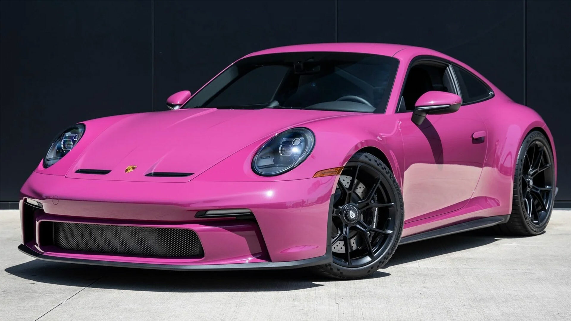 Why Your New Porsche Costs More for Color: The Tesla Effect on Car Customization