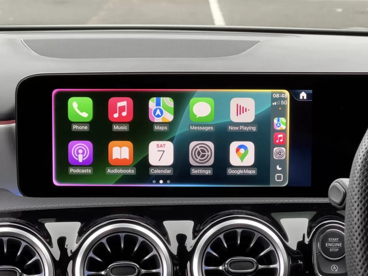 Apple CarPlay iOS 18 Discover the Latest Cool Features to Enhance Your Driving Experience-----