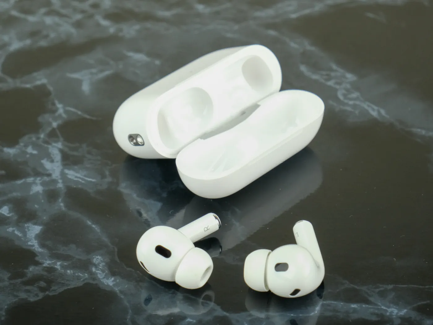 New Update Turns AirPods Pro 2 Into Affordable Hearing Aids What You Need to Know----