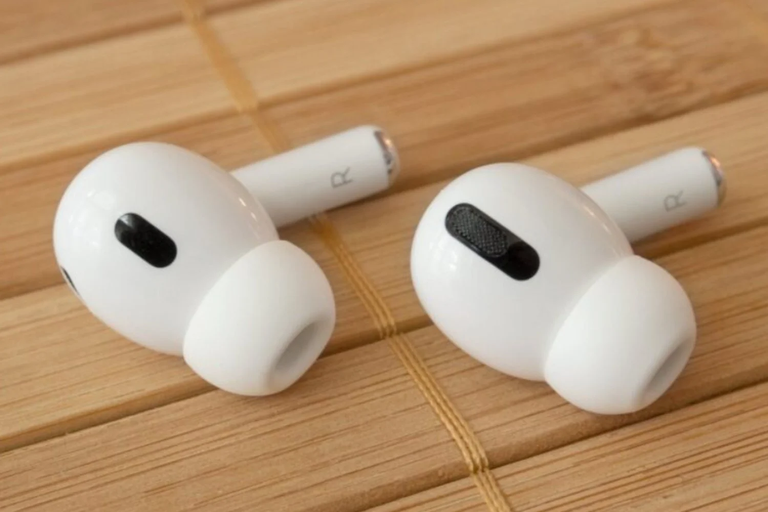 Apple Launches Exciting New Hearing Features for AirPods Pro 2 – Check Out What’s New and How It Can Help You!-