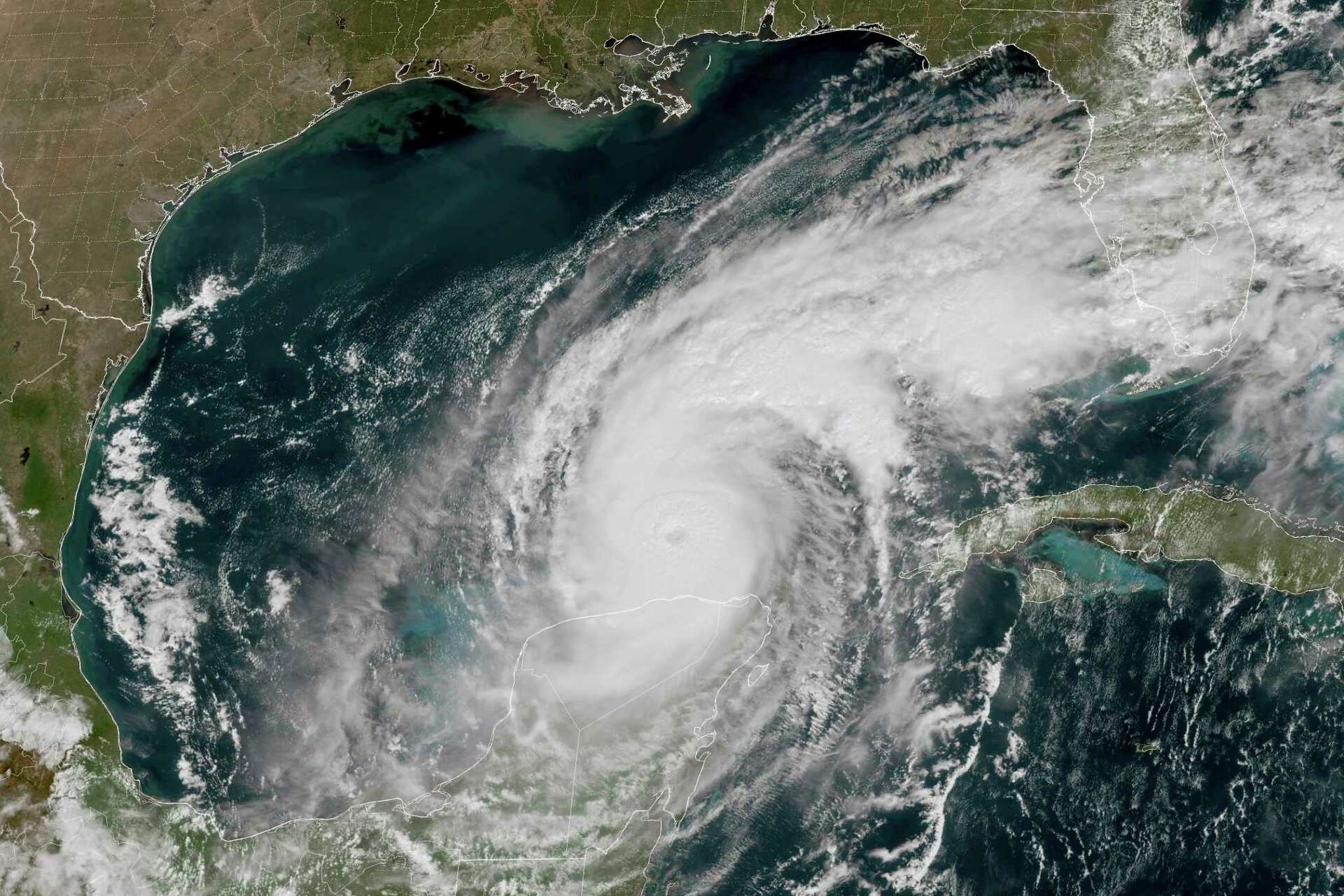 How to Stay in Touch When Hurricane Milton Hits A Guide to Using Your Smartphone's Satellite Features-