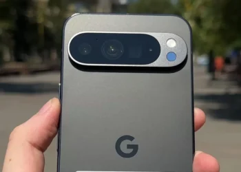 New Pixel 9 Pro XL Flaw Uncovered Why Users Are Worried About Their Camera Bars Coming Loose