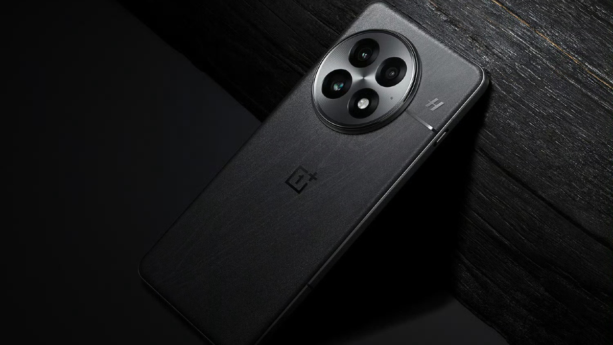 See the New OnePlus 13 Exciting Colors and Design Revealed Before Halloween Launch----