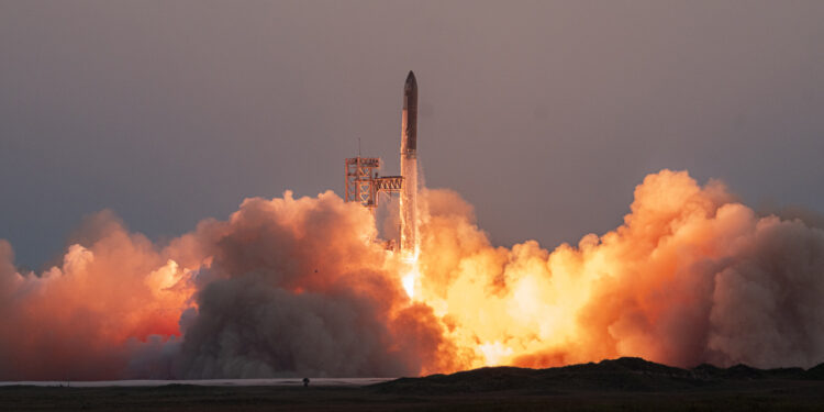 Watch SpaceX's Latest Launch How the Starship's Fifth Flight is Changing Space Travel Forever