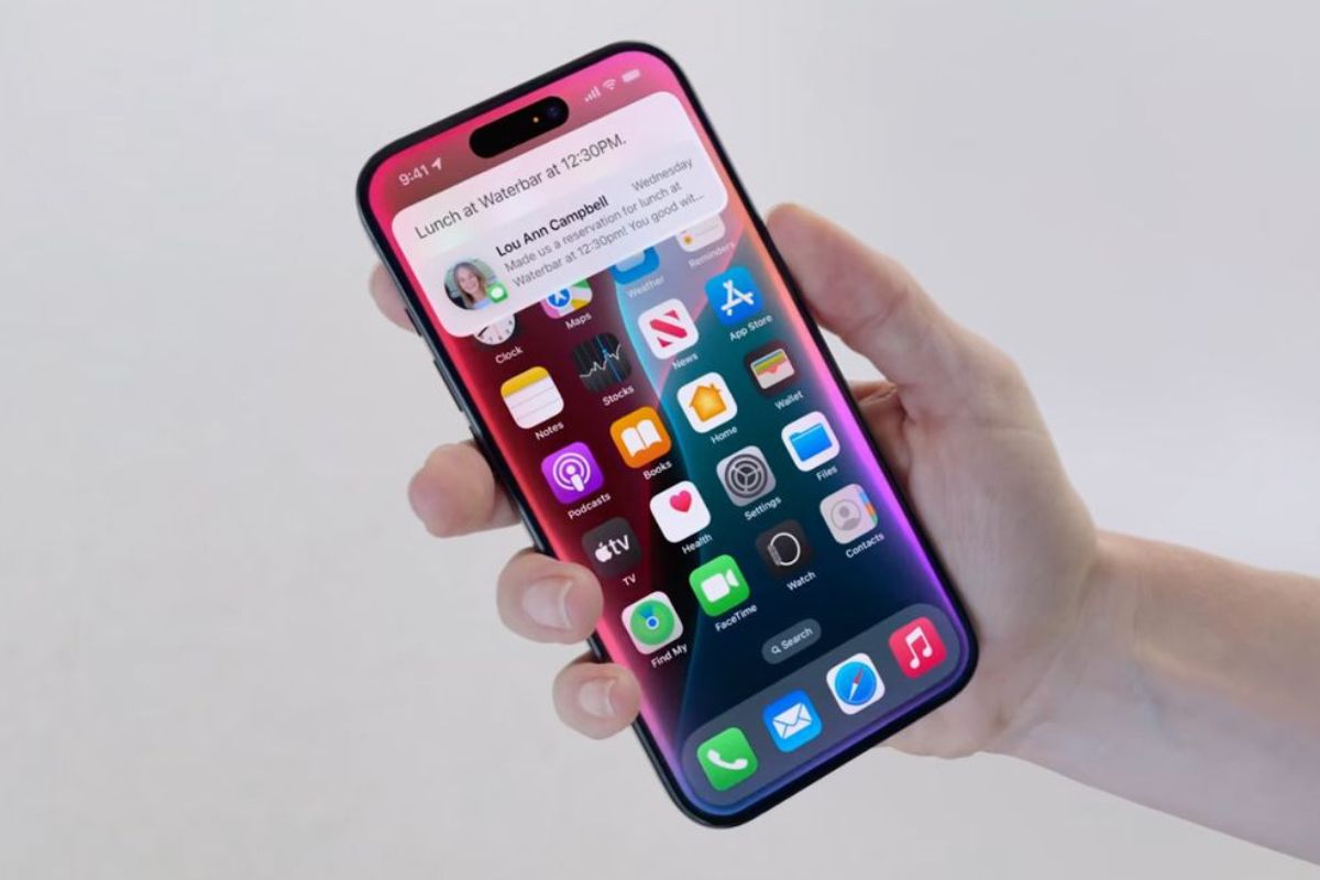 What's New in Apple's Latest Update Unpacking the Cool Features of iOS 18.1 and iPadOS 18.1---