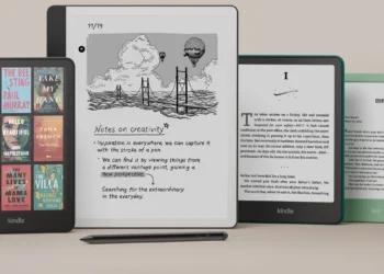 New Kindle Colorsoft's Yellow Band Problem Amazon Promises Quick Fix for E-Reader Glitch