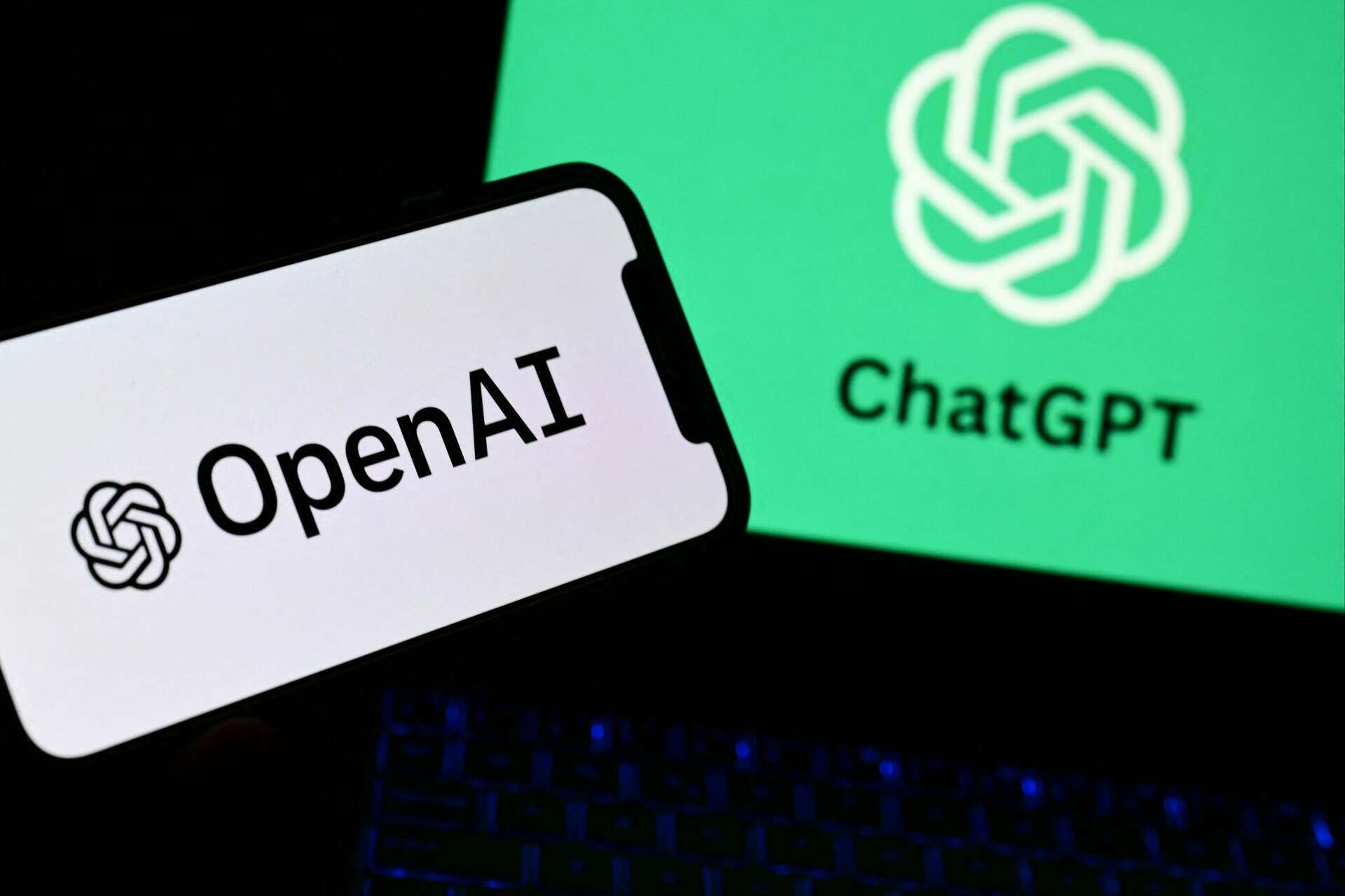 OpenAI's New Search Engine Rises to Challenge Google A Look Inside the AI-Powered 'ChatGPT Search' Revolution-----