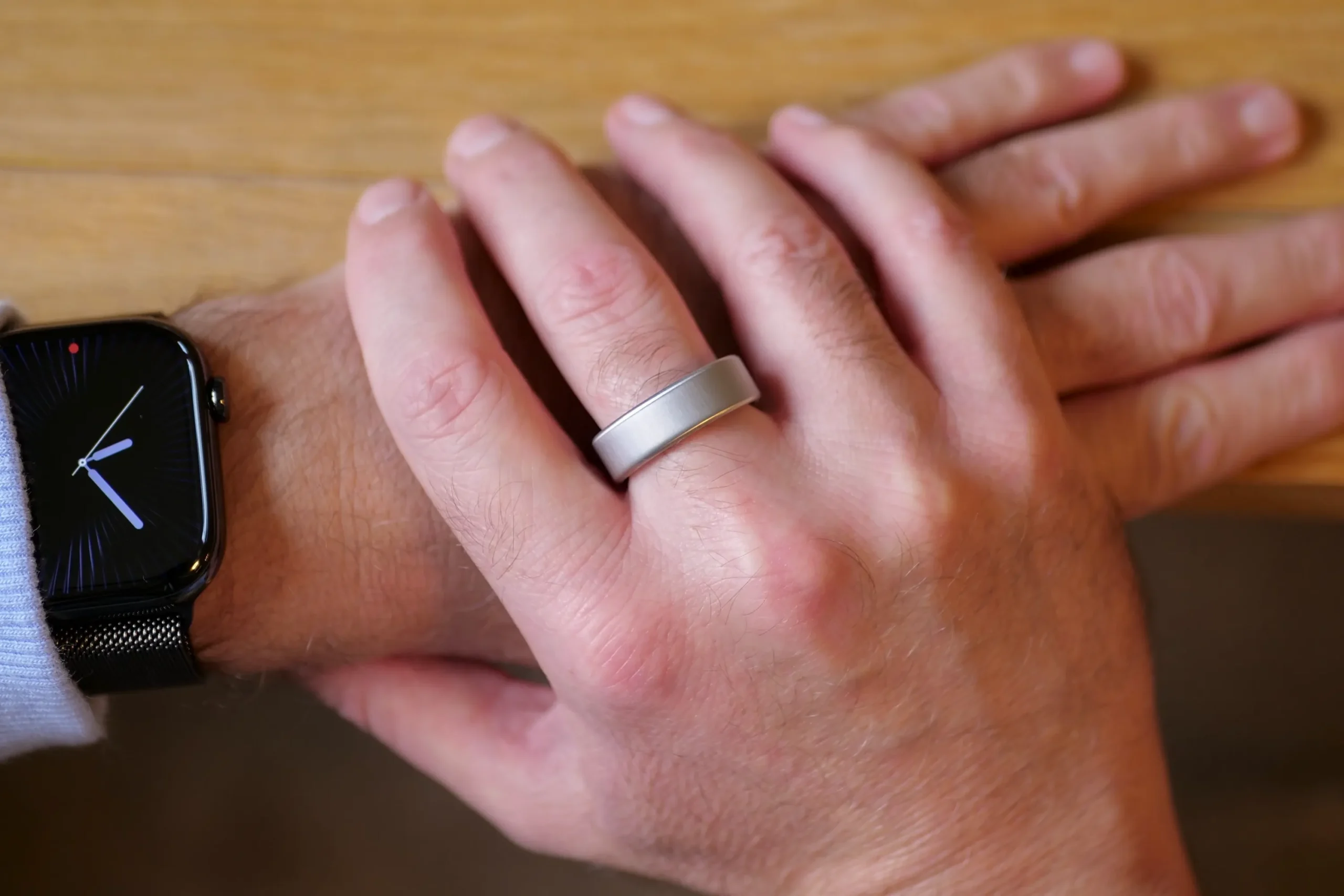 2024's Must-Have Gadget Oura Ring 4 Beats Apple and Samsung with Advanced Health Features