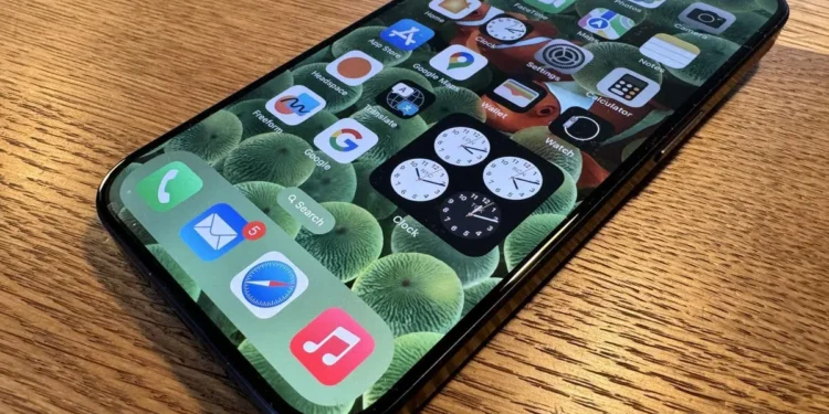 Apple’s Zero-Bezel iPhone Dreams Delayed: What’s Holding Back the Futuristic Design?