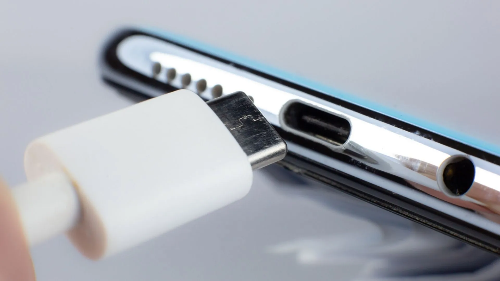 Big Change in Europe All Your Gadgets Will Now Charge with USB-C, Making Tech Easier and Greener---