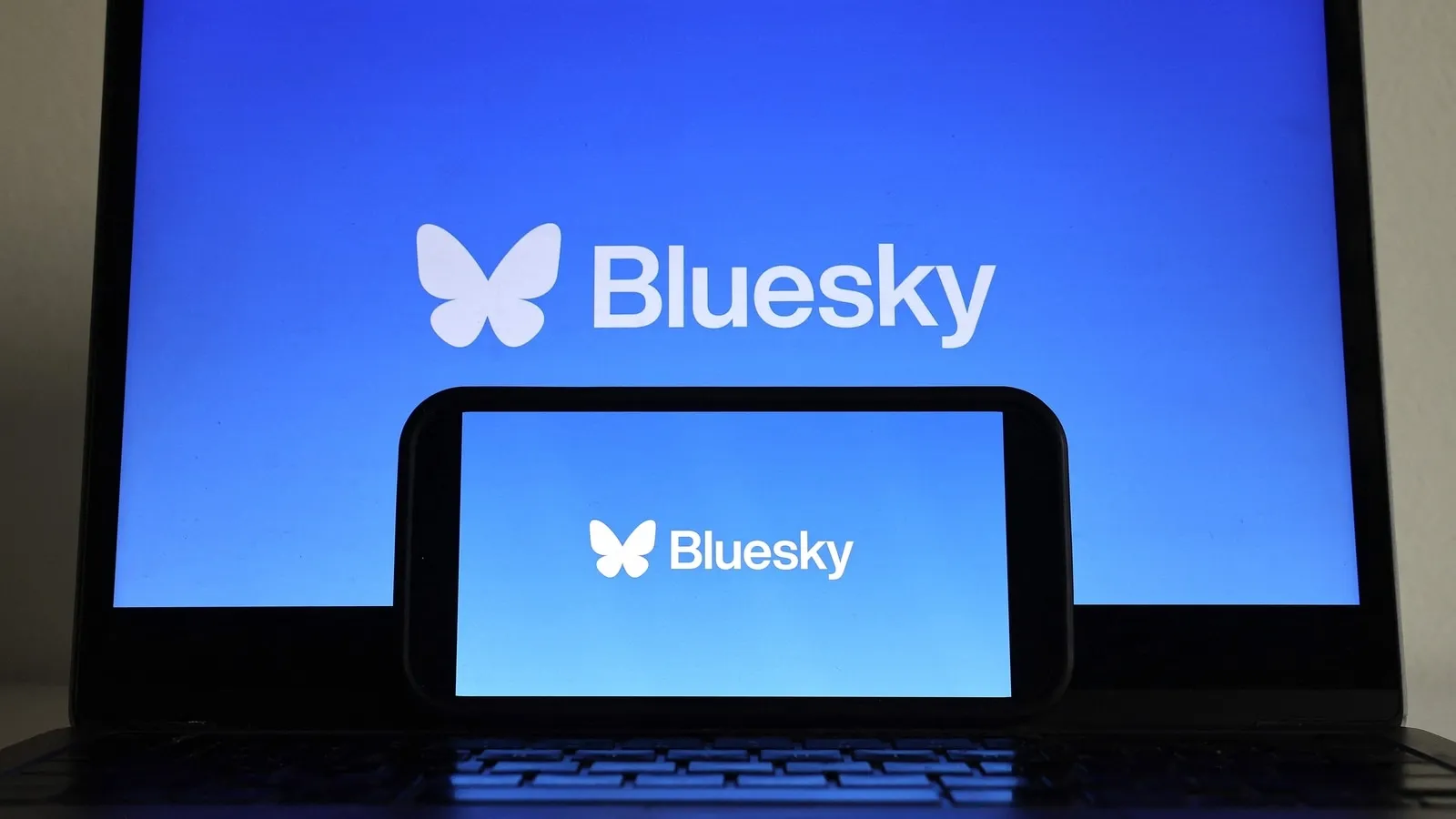 Bluesky Rolls Out New Viral Topic Tracker A Fresh Way to See What’s Trending Now