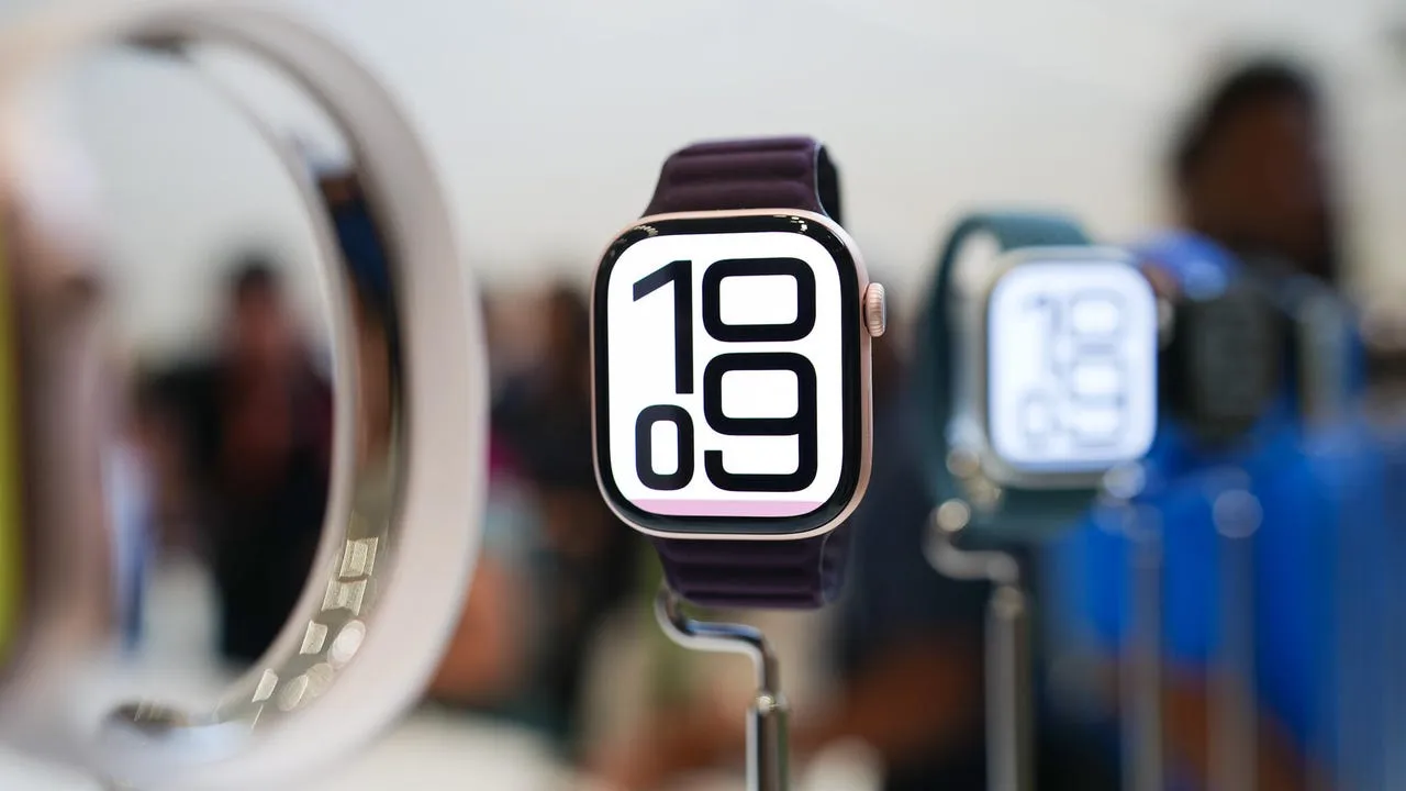 Discover the Top 5 Apple Watch Features You Need to Try A Guide for New Users---