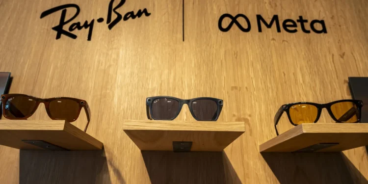 Meta Upgrades Ray-Ban Smart Glasses with New Displays What This Means for Your Future Tech---