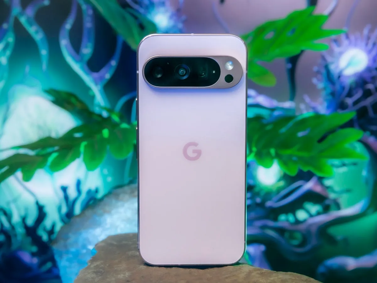 Stay Cool Google Pixel's Latest Update Brings Real-Time Heat Checks to Your Phone----