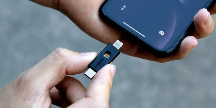 Apple iPhone USB-C Hack Sparks Security Concerns What It Means for Users and Their Data